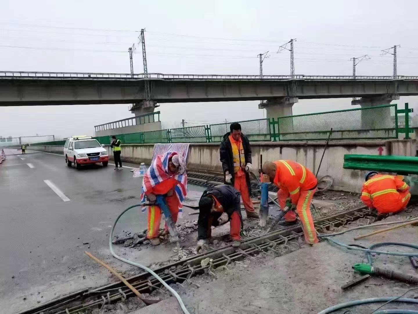 李沧桥梁伸缩缝抢修料